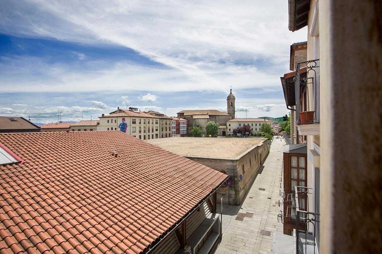 La Casa De Santa Maria Estudios Vitoria-Gasteiz Exteriér fotografie