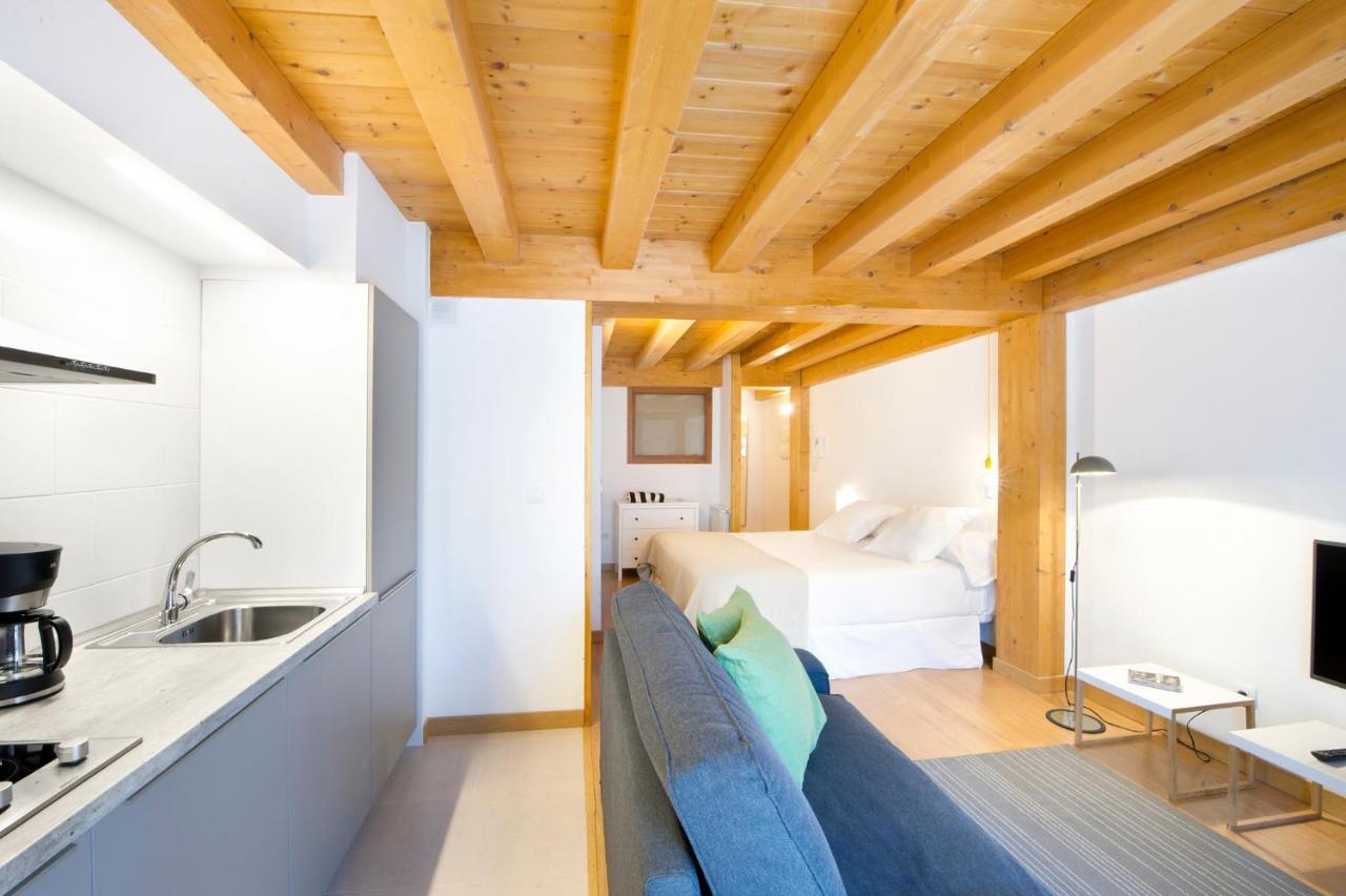 La Casa De Santa Maria Estudios Vitoria-Gasteiz Exteriér fotografie